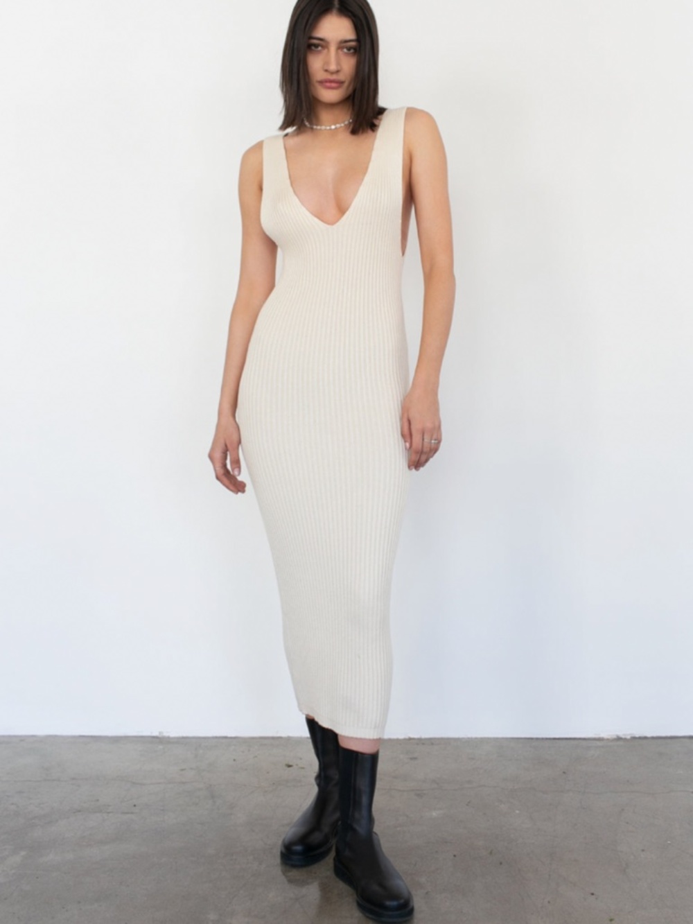 TROIS Agnes ribbed deep V neck dress